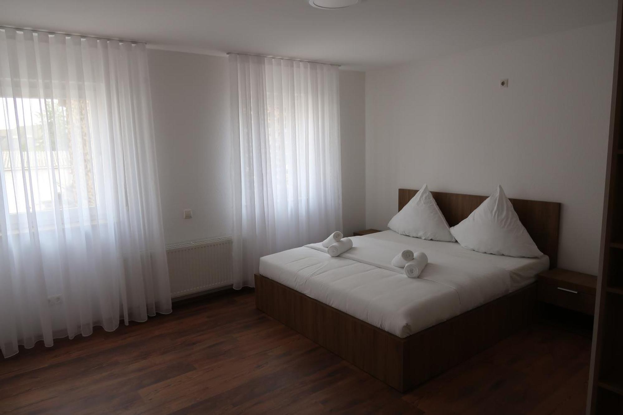 Old Apartment Кобленц Екстериор снимка